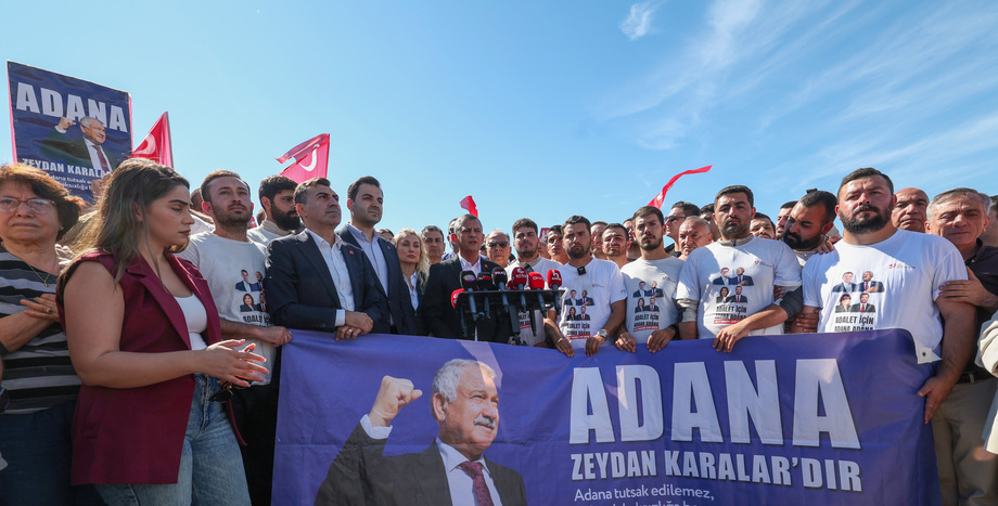 Cumhuriyet Halk Partisi Genel Başkanı Özgür Özel: “Onlar Silivri’ye Ağlamaya, Sızlamaya Değil; Tarihe Geçmeye Geldiler”