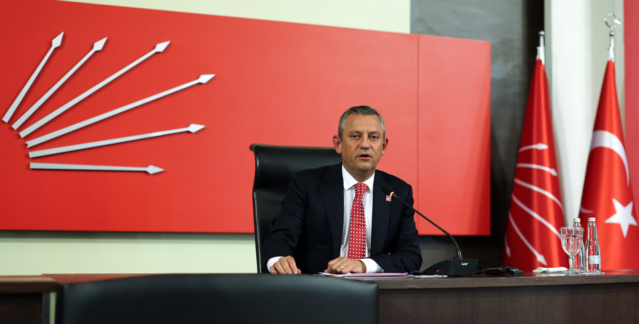 CHP Lideri Özgür Özel'den SYDV İşçilerinin Grevine Destek: Grev Hakkına Saldırı, Demokrasiye Saldırıdır
