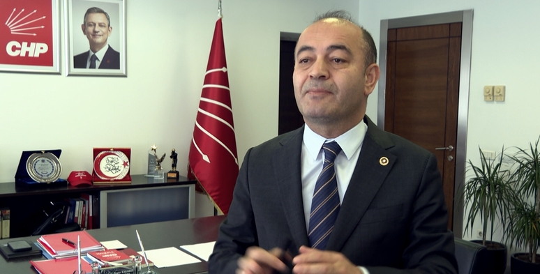 Tokat İdare Mahkemesi bentonit ocağı kararı,yürütmeyi durdurma kararı 2026,Yazıcık maden sahası iptali,emsal çevre davası kararları,bilirkişi raporu maden ocağı,ÇED süreci eksiklikleri,Özgür Karabat Tokat açıklaması,CHP Genel Başkan Yardımcısı Özgür Karabat,Özgür Karabat Niksar Yazıcık,Abdal Musa Ziyaretgahı maden tehlikesi,Yazıcık su kaynakları koruma,Niksar tarım ve hayvancılık riskleri,orman ekosistemi ve madencilik,doğa tahribatı yürütmeyi durdurma,Yazıcık Belediyesi maden protestosu