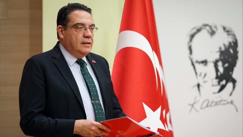 Yankı Bağcıoğlu Divanhane açıklaması,CHP Milli Savunma Politikaları,denizcilik tarihi müzesi önerisi,kültürel mirasın korunması,CHP denizcilik vizyonu,Yankı Bağcıoğlu basın açıklaması,Divanhane Binası,Kasımpaşa Divanhane,Bahriye Nezareti binası,Kuzey Deniz Saha Komutanlığı,Cezayirli Gazi Hasan Paşa mirası,İstanbul denizcilik tarihi,Osmanlı bahriyesi hafızası,Haliç yapılaşma eleştirileri,tarihi binaların otele dönüştürülmesi,İstanbul kültürel miras davaları,denizcilik mirası ve kurumsal devamlılık,Divanhane restorasyon tartışmaları