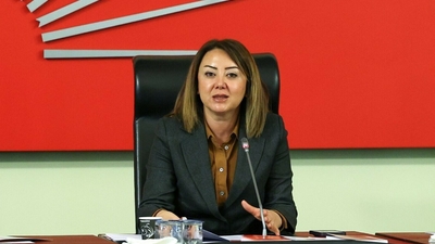 Gül Çiftci yargı açıklaması,CHP 5 aşamalı siyasal strateji,yargı kuşatması nedir,sandık iradesi ve demokrasi,siyasal meşruiyet tartışması,31 Mart seçimleri sonrası CHP,Türkiye'nin birinci partisi CHP,müesses nizam ve siyaset,Ekrem İmamoğlu diploma davası,Ekrem İmamoğlu siyasi yasak süreci,Özgür Özel fezleke,CHP kapatma davası iddiaları,Yargıtay Cumhuriyet Başsavcılığı CHP bildirimi,milletvekili dokunulmazlığı ve fezlekeler,temsil hakkı savunması,muhalefete yönelik yargı baskısı,belediyelere kayyum ve soruşturma,siyasi rekabetin yargısallaşması,halkın iradesi ve mahkeme kararları,anayasal demokrasi mücadelesi