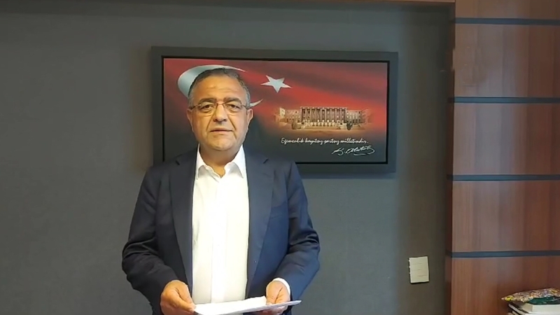 Sezgin Tanrıkulu açıklaması,Mehmet Murat Çalık sağlık durumu,Tayfun Kahraman cezaevi,hasta mahpuslar son dakika,CHP İnsan Hakları Politikaları,ağır hasta mahpusların tahliyesi,yaşam hakkı ihlali,cezaevinde kanser tedavisi,Anayasa 17. madde,AİHM 3. madde insanlık dışı muamele,bağımsız hekim raporu,insan onuruna aykırı muamele yasağı,İnsan Hakları Derneği 2025 raporu,Türkiye hapishaneleri hasta mahpus sayısı,İHD hak ihlalleri raporu,cezaevinde tek başına yaşayamayan mahpuslar,bakıma muhtaç tutuklular