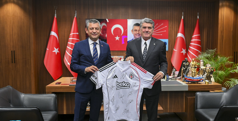 CHP Genel Başkanı Özgür Özel, BJK Başkanı Serdar Adalı ile Bir Araya Geldi