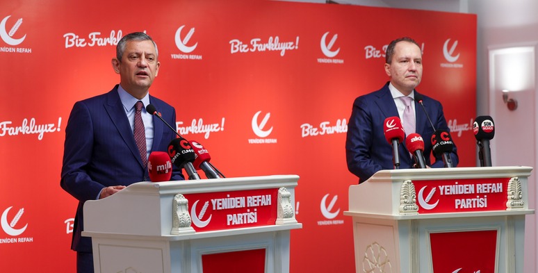 Özgür Özel,Fatih Erbakan,CHP Yeniden Refah Partisi görüşmesi,erken seçim 2026,siyasi kapkaç,belediye başkanı devşirme,muhalefet dayanışması,en düşük emekli maaşı 20 bin TL,emekli öfkesi,geçim sıkıntısı,asgari ücret açlık sınırı,atanmayan öğretmenler,kamu mühendisleri sorunları,Aziz İhsan Aktaş davası,iddianamesiz tutukluluk,Gaziosmanpaşa Belediyesi kumpası,Hakan Bahçetepe iddianame,yargıda ispat yükü,Silivri cezaevi yargılamaları