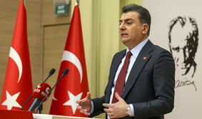 CHP Sözcüsü Zeynel Emre,Trump,Maduro Türkiye açıklaması,Özgür Özel meşruiyet tartışması,19 Mart sivil darbesi,Zeynel Emre meşruiyet açıklaması,CHP Dış Politika