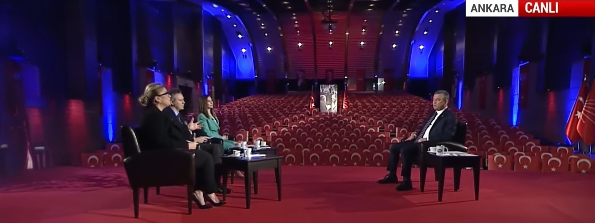 Özgür Özel SZC TV açıklamaları,CHP güncel anket sonuçları 2025,Özgür Özel Ekrem İmamoğlu iktidar sözü,CHP Cumhurbaşkanı adayı belirleme süreci,Erken seçim çağrısı Özgür Özel,Özgür Özel emekli maaşı yorumu,Suriye Kürtleri ve barış açıklaması,CHP ön seçim ve halk yoklaması kararı,Milletvekili transferleri ve etik tartışması,Ekrem İmamoğlu davası ve hakim değişiklikleri,İmamoğlu ve Özel arasındaki uyum ve ortak hedef vurgusu,2025 yılı ortalama verilerine göre CHP’nin AK Parti karşısındaki konumu,Mutfaktaki yangın ve yoksullaşma üzerine yapılan eleştiriler,alk yoklaması ve ön seçim vurgusuyla demokratik kazanımlar