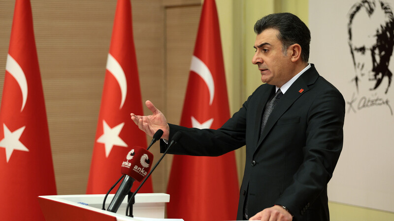 Zeynel Emre,CHP Sözcüsü,CHP Meclis nöbeti,emekli maaşı 39 bin TL olsun,asgari ücret açlık sınırı 2026,geçim yoksa seçim var,yoksulluk sınırı ve emekli aylıkları,TBMM 7/24 nöbet,Tayfun Kahraman MS hastası felç riski,hasta tutuklulara özgürlük,infaz düzenlemesi eleştirisi,yargı sopası ve siyasi davalar,hukuksuz tutuklamalar CHP,2026 erken seçim yılı,CHP PM sonuç bildirgesi 8 Ocak,AK Parti üye sayısı sahteciliği,e-devlet parti üyeliği kontrolü,Cumhur İttifakı bütçe eleştirisi,halkçı belediyecilik ve yurt sorunu,Suriye Halep son durum CHP,İran toplumsal olayları ve Türkiye,Venezuela Maduro ve Trump ilişkisi,Büyük Ortadoğu Projesi eş başkanı,Türkiye'nin sınır güvenliği ve göç riski