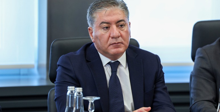 Murat Emir Suriye açıklaması,Suriye'de son durum CHP,Suriye iç savaşı riskleri,Halep çatışmaları ve Türkiye,Suriye toprak bütünlüğü,Ortadoğu'da barış ve istikrar,Suriye'deki gelişmelerin Türkiye'ye etkileri,Cenevre süreci ve diplomasi,Suriye'de siyasi çözüm,yeni göç dalgası riski,sığınmacı sorunu ,Türkiye'nin milli güvenliği ve Suriye,sınır güvenliği ve terörle mücadele,CHP Grup Başkanvekili Murat Emir