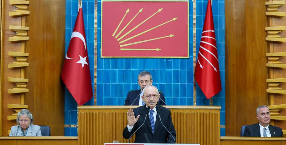 Kemal Kılıçdaroğlu TBMM CHP grup toplantısı,fon vurgunu mağdurları,Kayseri Orta Anadolu Mensucat Fabrikası kapanması,Mekke Anlaşması ,Semaye Piyasası Kurulu,Takasbank,BDDK,Siyasetçiyle bürokrat milleti soyuyor,Çiftçi icralık,icra borçları 27 milyar lira,çiftçinin alacağı 604 milyar lira,Bu düzende çark çalışmaz