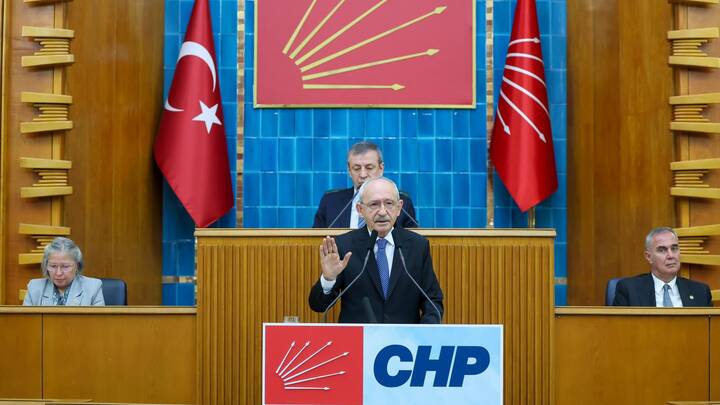 Kemal Kılıçdaroğlu TBMM CHP grup toplantısı,fon vurgunu mağdurları,Kayseri Orta Anadolu Mensucat Fabrikası kapanması,Mekke Anlaşması ,Semaye Piyasası Kurulu,Takasbank,BDDK,Siyasetçiyle bürokrat milleti soyuyor,Çiftçi icralık,icra borçları 27 milyar lira,çiftçinin alacağı 604 milyar lira,Bu düzende çark çalışmaz