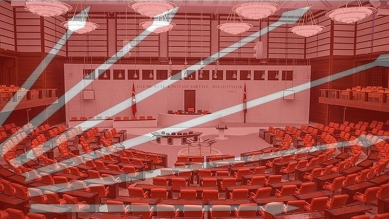 CHP staj ve çıraklık önergesi,staj ve çıraklık sigortası Meclis gündeminde,staj mağdurları önergesi reddedildi,Kemal Kılıçdaroğlu talimatı,Semra Dinçer staj açıklaması,AK Parti MHP staj önergesi ret