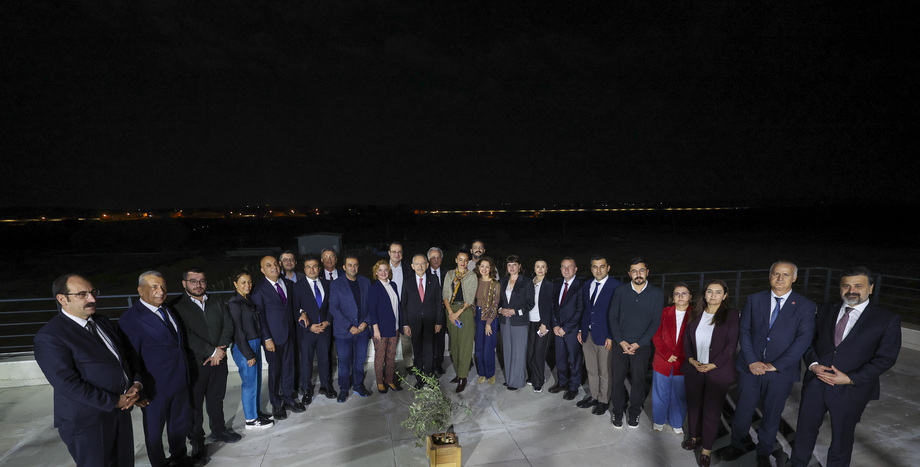 CHP Genel Başkanı Kemal Kılıçdaroğlu, Gaziantep Karkamış'ta Kanaat Önderleri ve Gazetecilerle Bir Araya Geldi