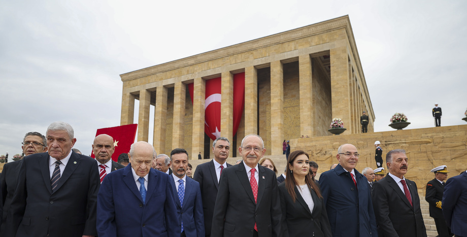 CHP Genel Başkanı Kemal Kılıçdaroğlu, Cumhuriyet Bayramı Sebebiyle Anıtkabir’de Düzenlenen Resmi Törene Katıldı