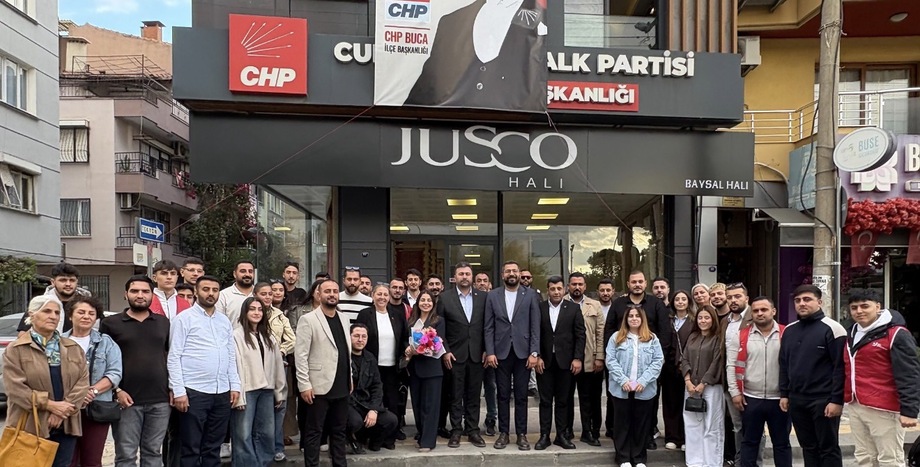 CHP Gençlik Kolları Genel Başkanı Berfin Karan’dan İzmir’de İl ve Buca İlçe Örgütüne Ziyaret