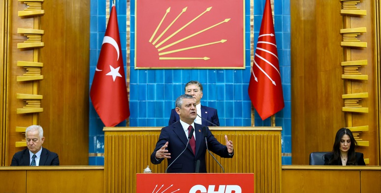 Özgür Özel,CHP Grup Toplantısı,Mesut Özarslan,Keçiören Belediyesi istifa,köprü özelleştirmesi,15 Temmuz Şehitler Köprüsü satışı,deprem bölgesi son durum,Mansur Yavaş,Ekrem İmamoğlu,Zeydan Karalar,Özgür Özel Mesut Özarslan mesajları,boğaz köprüleri kaça satılıyor,depremzede boş senet,asgari ücret ekmek alım gücü 2026,Ankaragücü tribün liderleri Mesut Özarslan rüşvet,AK Parti özelleştirme listesi 2026