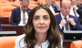 Nurhayat Altaca Kayışoğlu,emekli maaşları,TBMM Dilekçe Komisyonu,açlık sınırı,emekli yoksulluğu,CHP Bursa Milletvekili,en düşük emekli maaşı,Emekli maaşı düzenlemesi itiraz dilekçeleri,emeklilerin geçim sıkıntısı ve barınma sorunu,insan onuruna yakışır emekli maaşı talebi,Meclis dilekçe komisyonu emekli başvuruları,açlık sınırı ve emekli maaşı karşılaştırması 2026,Yurtdışı örgütlenme,sosyal güvenlik hakları,geçim derdi,barınma krizi,sendika ve dernek görüşleri,bayram ikramiyesi ve emekli refahı