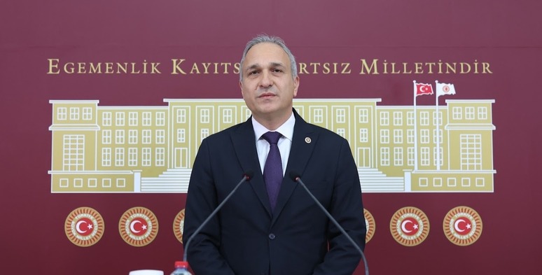 Suat Özçağdaş,Yusuf Tekin,okullarda Ramazan ayı etkinlikleri,laik eğitim,Milli Eğitim Bakanlığı eleştiri,eğitimde kutuplaşma,ÇEDES protokolü,Okullarda dini etkinliklerin hukuki dayanağı,Anayasa 24. madde inanç hürriyeti ve eğitim,Suat Özçağdaş Yusuf Tekin açıklaması tam metni,eğitimde gönüllülük esası ve akran baskısı,1739 Sayılı Milli Eğitim Temel Kanunu laiklik,MESEM ölümleri,okul temizliği ve hijyen sorunu,ideolojik mühendislik,Atatürk ilke ve inkılapları,bilimsel eğitim,akademik özerklik