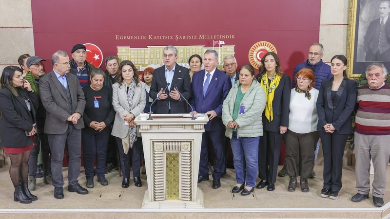 Gökhan Günaydın,Akbelen maden sahası,Muğla maden ruhsatı,MAPEK kararları, acele kamulaştırma,ekolojik denge,Toprağımızı Vermiyoruz İnisiyatifi,2026 Ocak Şubat maden ruhsatı sayıları,Muğla yüzölçümü maden ruhsatı oranı,acele kamulaştırma ile maden talanı,Akbelen çevre mücadelesi son durum,CHP DEM Yeni Yol Partisi ortak çevre açıklaması,Maden sahası işletme izinleri,sermayeye peşkeş,köylü direnişi,demokratik dayanışma hattı,tarım ve orman alanlarının korunması,zeytinliklerin kamulaştırılması