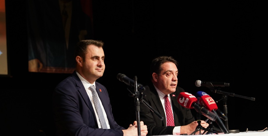 CHP İZMİR’DEN MİLLİ SAVUNMA POLİTİKALARI ZİRVESİ