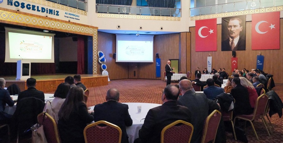 Adana’da “İktidara Doğru Yönetici Buluşmamızı” Gerçekleştirdik