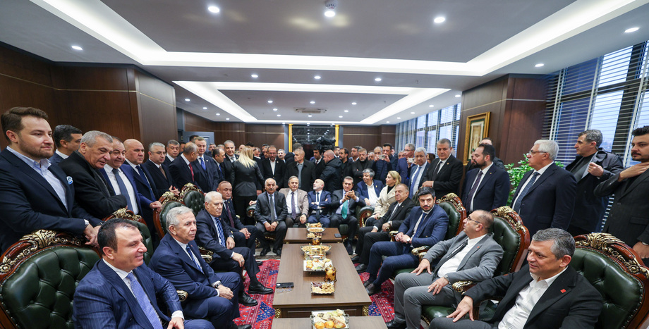 CHP Genel Başkanı Özgür Özel, Kahramanmaraş'ta STK Başkanları Toplantısına Katıldı