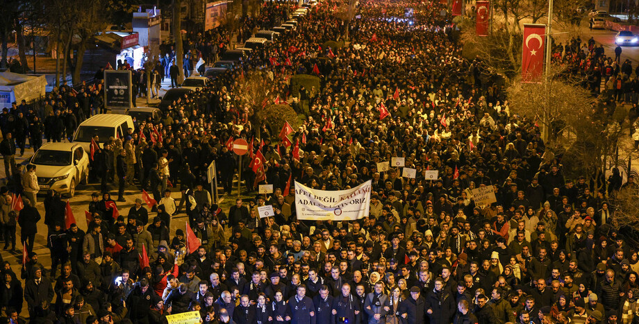 CHP Genel Başkanı Özgür Özel, 6 Şubat Depremlerinin 3’üncü Yıldönümünde Adıyaman’da...