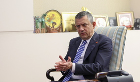 Özgür Özel,CHP İran açıklaması,ABD İsrail İran saldırısı,bölgesel savaş uyarısı,uluslararası hukuk,itidal ve sağduyu çağrısı,diplomasi masası,Özgür Özel İran saldırısı hakkında ne dedi?,CHP'nin dış politika ve bölge güvenliği tutumu,Uluslararası hukuka dayalı dünya düzeni ve CHP,Bölgesel istikrarsızlığa karşı CHP’nin 7 maddelik görüşü,İran’ın geleceğine kim karar vermeli Özgür Özel