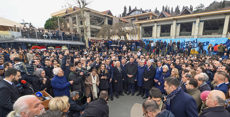 CHP Lideri Özgür Özel, Prof. Dr. İlber Ortaylı İçin Düzenlenen Anma Törenine Katıldı