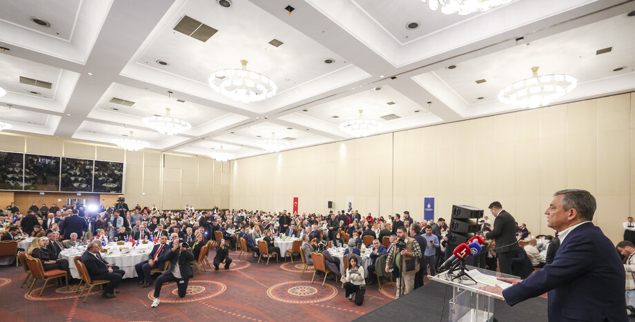 CHP Lideri Özgür Özel: Şehit Aileleri ve Gazilerimizin Maaş Yetersizliğinden, İstihdam Sorunundan Bahsetmek Utanç Verici