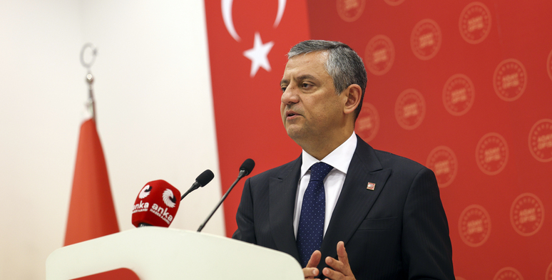 Özgür Özel,CHP Ekonomi Eşgüdüm Konseyi,Acil Önlemler Paketi,Akaryakıt KDV indirimi,İran Savaşı Ekonomik Etkiler,Çiftçi Destek Paketi,Ekrem İmamoğlu,Cumhurbaşkanlığı Aday Ofisi,CAO Yürütme Kurulu,Savaş Ekonomisi,ABD ve İsrail İran Saldırısı,İran Bildirisi,İran Bildirisinin Tercümesini Sitelerine Koymaktan Acizler