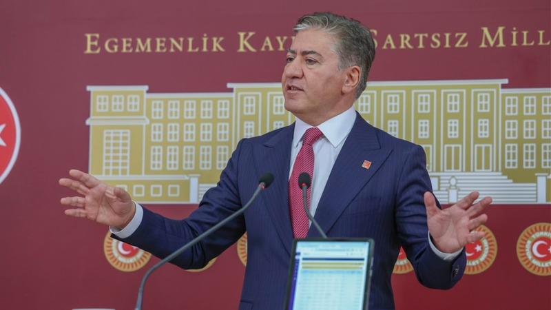 Murat Emir,Akın Gürlek,Mal Varlığı Tartışması,Silivri Tehdidi,Muhittin Böcek,Dezenformasyon Yasası,Basın Özgürlüğü,CHP Haberleri,Alnımız açık, tapularımız burada