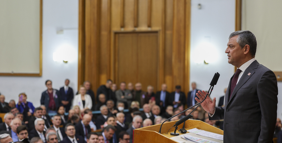 CHP Lideri Özgür Özel: “Erdoğan Bugün Bir Amerikan Planının Parçasıdır; Ne Oyun Kurduğu, Ne De Oyunu Gördüğü Var”