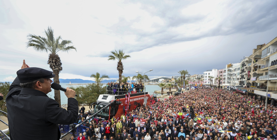 CHP Genel Başkanı Özgür Özel: “Ömer Günel’e Yapılan Operasyon, ‘Topuklayan Efe’nin Transferinin Bedellerinden Biridir”