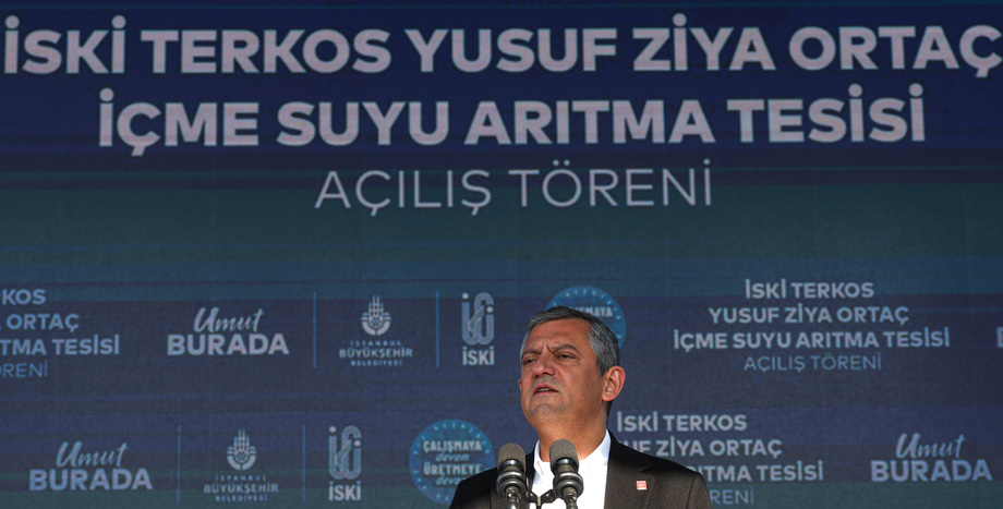 CHP Lideri Özgür Özel: “Bir Zamanlar ‘Çeşmelerden Çamur Akıyor’ Denirdi, Şimdi İçilebilir Kalitede Su Sağlıyoruz”