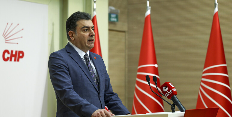 Zeynel Emre,Ömer Çelik, Dış Politika,Özgür Özel,Türkiye Güvenliğ,CHP Sözcüsü Açıklama