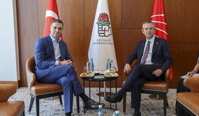 Özgür Özel,Pedro Sánchez,İspanya Türkiye İlişkileri,Dayanışma Mesajı,SE,SI,Sosyalist Enternasyonal,Dış Politika,ABD ve İsrail İran Saldırısı