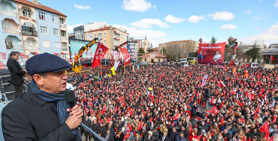 CHP Lideri Özgür Özel: 9 Mart’ta Duruşma Başlıyor, Yoklamayla Geçer; 10 Mart’ta Canlı Yayın İçin Kanun Teklifi Vereceğiz