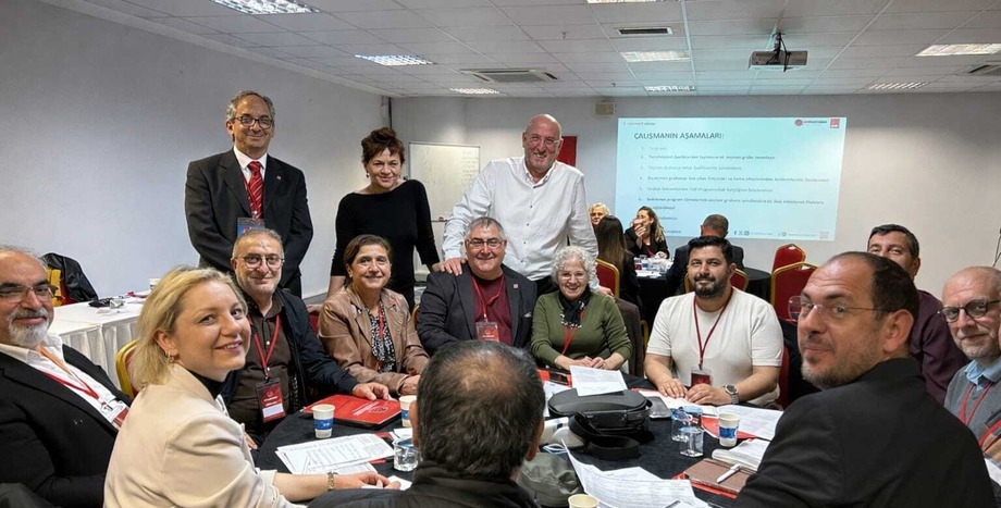 Bursa'da “İktidara Doğru Yönetici Buluşmaları” Gerçekleşti