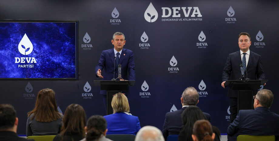 CHP Lideri Özgür Özel: “Ara Seçimin Yapılması Gereken Anayasal Zorunluluk Sürecinde Olduğumuz Konusunda Hemfikir Olduk”