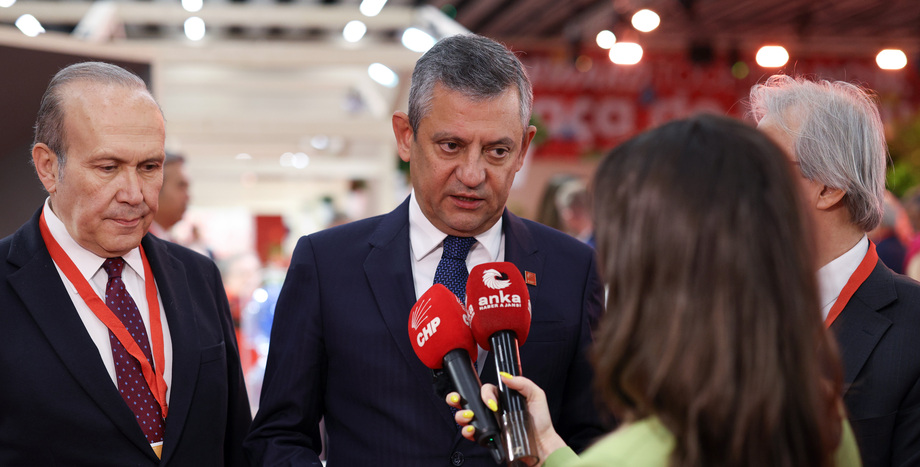 CHP Lideri Özgür Özel: “Bütün İlerici Güçleri Seferberliğe Çağıran, Ayağa Kalkmaya Davet Eden Bir Adım Atıyoruz”