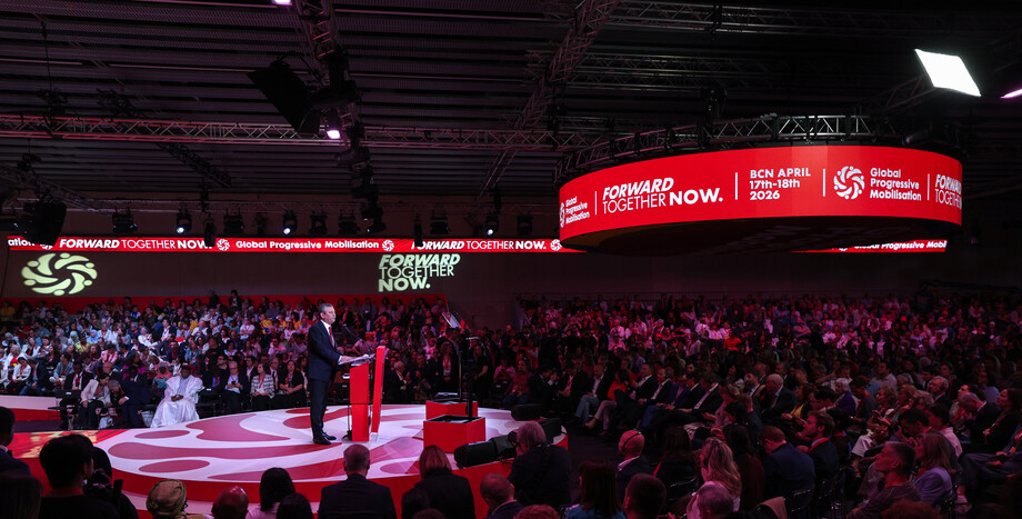 CHP Lideri Özgür Özel: Bir Yılı Aşkın Süredir Meydanlarda Mücadele Veriyoruz, Darbeye Karşı Halkın İradesini Savunuyoruz