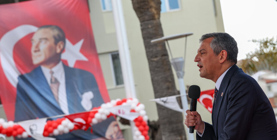 CHP Lideri Özgür Özel: “Cumhuriyet Halk Partisi Dimdik Ayaktadır; İktidar Değişimi, An Meselesidir”
