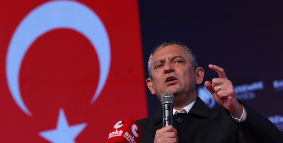 CHP Lideri Özgür Özel: “İliğimize Kemiğimize Kadar Cumhuriyetçi, Atatürkçü, Milliyetçiyiz; Asla Teslim Olmayanlarız”