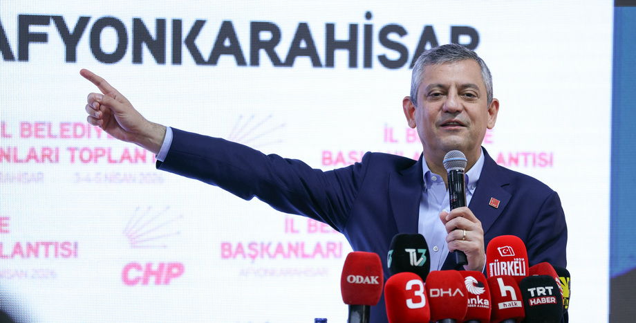 Cumhuriyet Halk Partisi Genel Başkanı Özgür Özel: “Sürün Atlarınızı İktidara; Biz Kazanacağız, Türkiye Kazanacak”