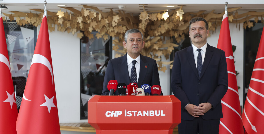 CHP Lideri Özgür Özel: “Ara Seçim Meclis’in İşidir; ‘Gündemimizde Yok’ Demek Hadsizliktir, Anayasanın Çiğnenmesidir”