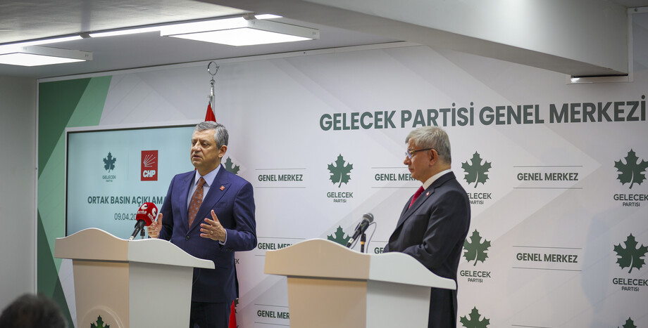 CHP Lideri Özgür Özel: Bu Kadar Kaçmak, 85 Yıldır Ara Seçimlerden Kaçan İlk Genel Başkan Olma Sıfatını Erdoğan’a Yükler