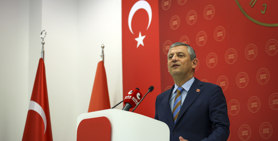 CHP Lideri Özgür Özel: “19 Mayıs’ın Işığı, 19 Mart’ın Karanlığını Yenecek; Gençlerin Umudu Kazanacak, Türkiye Kazanacak”