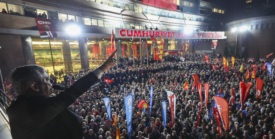 CHP Lideri Özgür Özel: “Atanmış Kayyımlar Bu Partiyi Yönetemez; Partimizi Ak Parti’nin Butlan Kollarına Yönettirmeyiz”