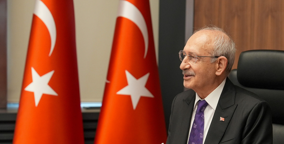 Cumhuriyet Halk Partisi Genel Başkanı Kemal Kılıçdaroğlu, LGS'ye Girecek Öğrencilere Başarılar Diledi