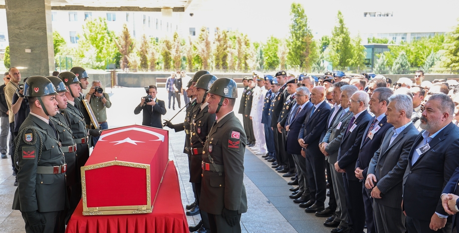 CHP Genel Başkanı Kemal Kılıçdaroğlu, Fevzi Tunç Türeli'nin Cenaze Törenine Katıldı